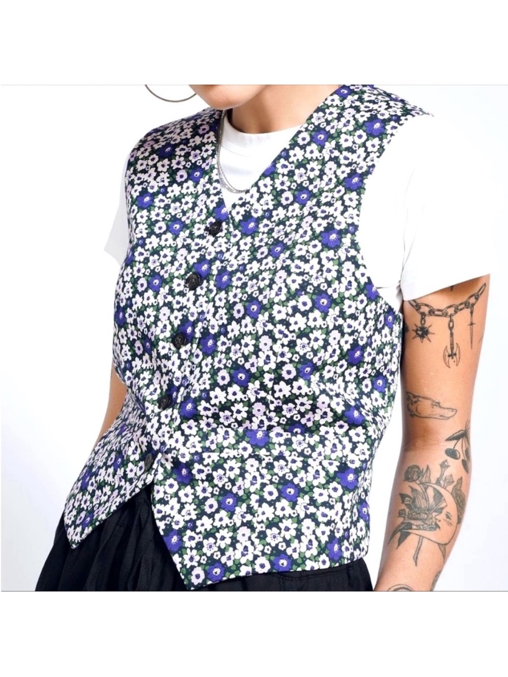 NWT WildFang The Essential Vest in Purple Floral